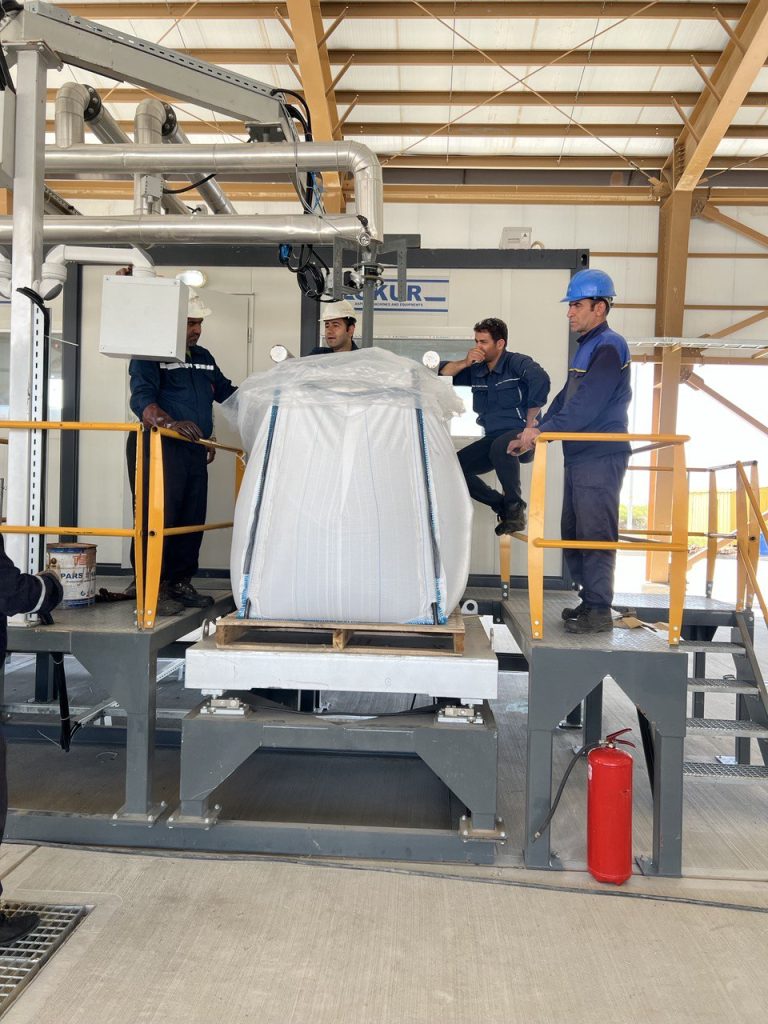 اثر دما بر کیفیت قیر در بسته‌بندی‌های پلی‌پروپیلنی